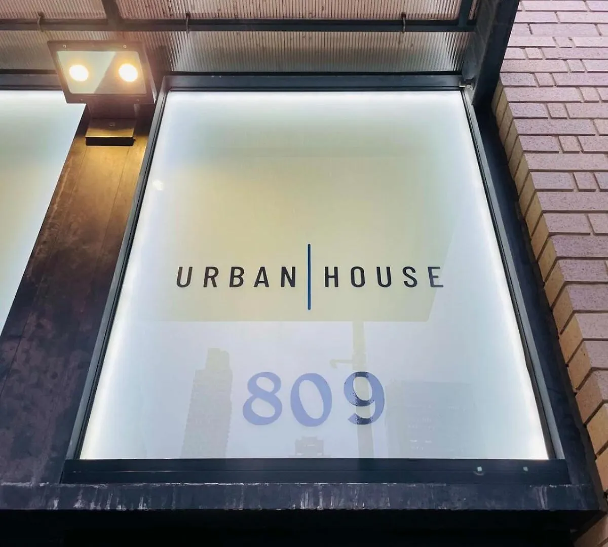 Apartmán 809-6A New 2Br Duplex With A Private Patio New York